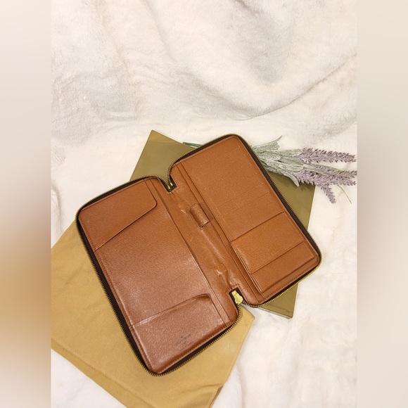 Authentic Louis Vuitton de voyage travel organizer long wallet - Picture 8 of 16